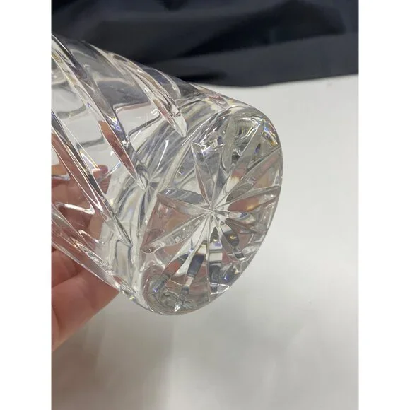 Vintage Crystal Clear Cut Glass Flower Vase Swirl Design Starburst Base Heavy - Picture 5 of 10